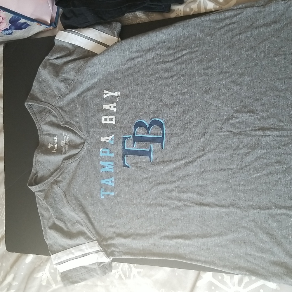 Womens Fanatics Tampa Bay tshirt size med